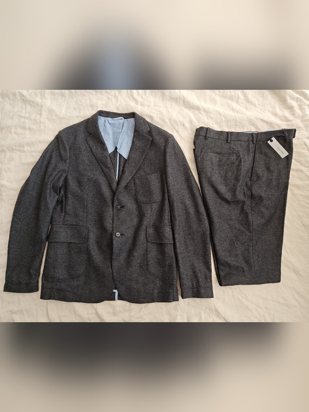 Two-piece Wool Taylor Stitch Telegraph Suit in Charcoal Herringbone